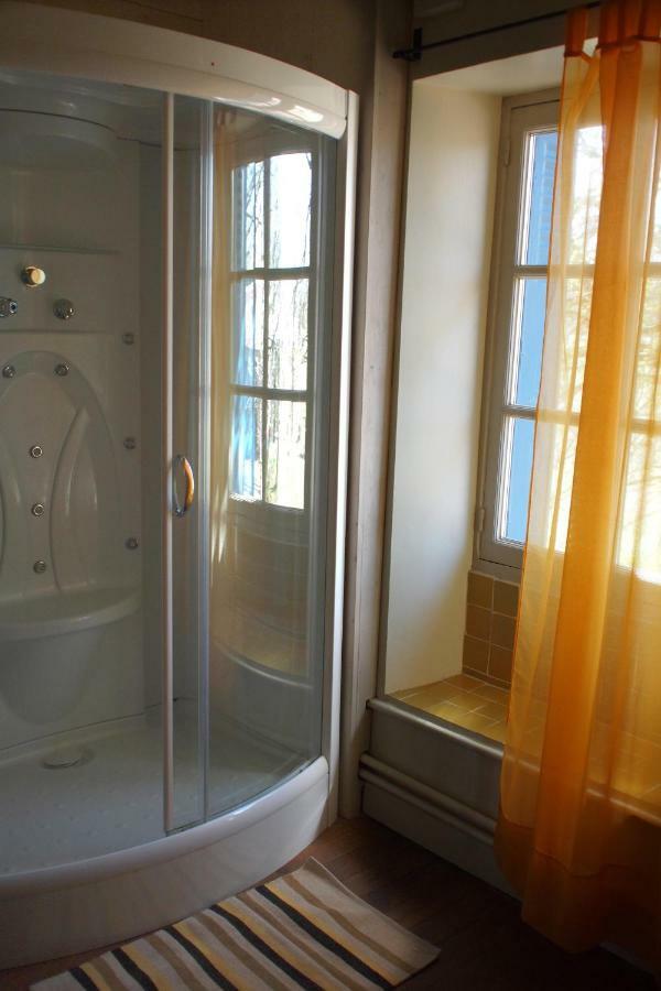 Le Couvent De Neuviale Bed & Breakfast Parisot  Екстериор снимка