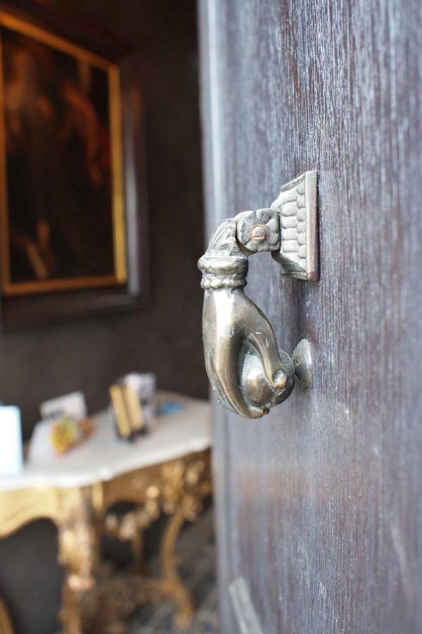 Le Couvent De Neuviale Bed & Breakfast Parisot  Екстериор снимка