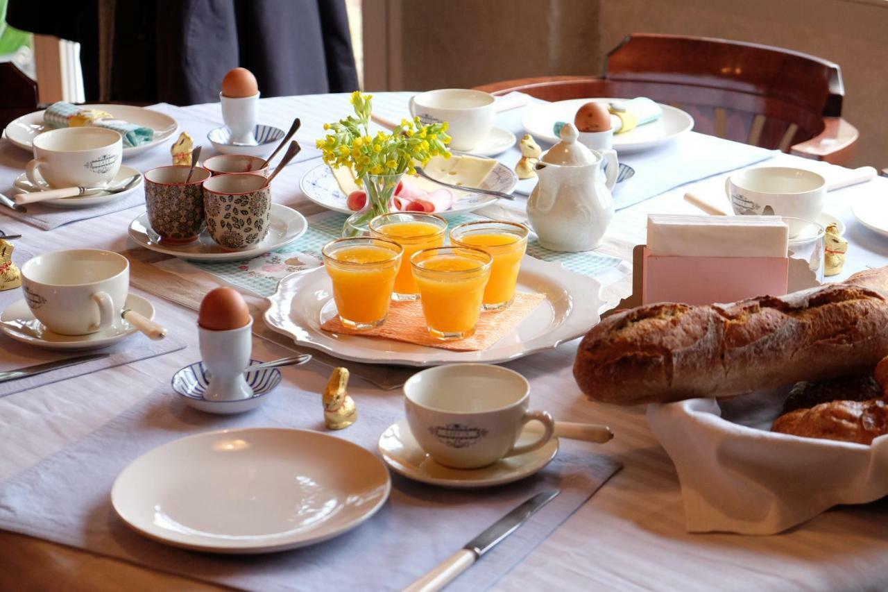 Le Couvent De Neuviale Bed & Breakfast Parisot  Екстериор снимка
